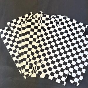 50 Pieces Checkered Black and White Food Trays all new